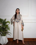 Alizay Saad – Ivory Embroidered Shirt with Flowing Dupatta